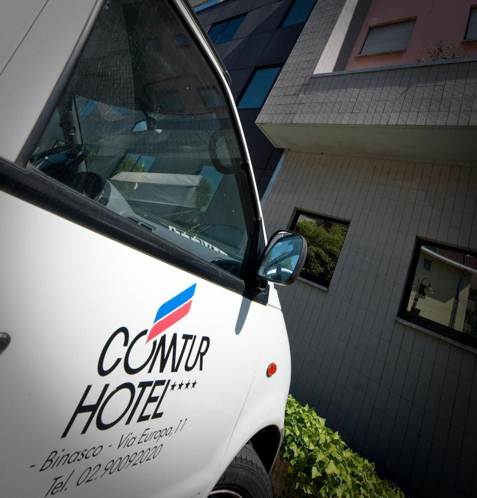 Hotel Comtur Binasco Exterior photo